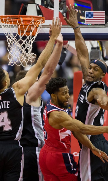 Aldridge scores 24 points, leads Spurs past Wizards 129-112